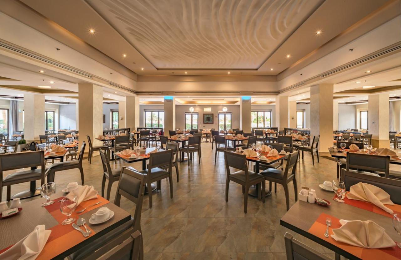 Grand Tala Bay Курортный комплекс 5*