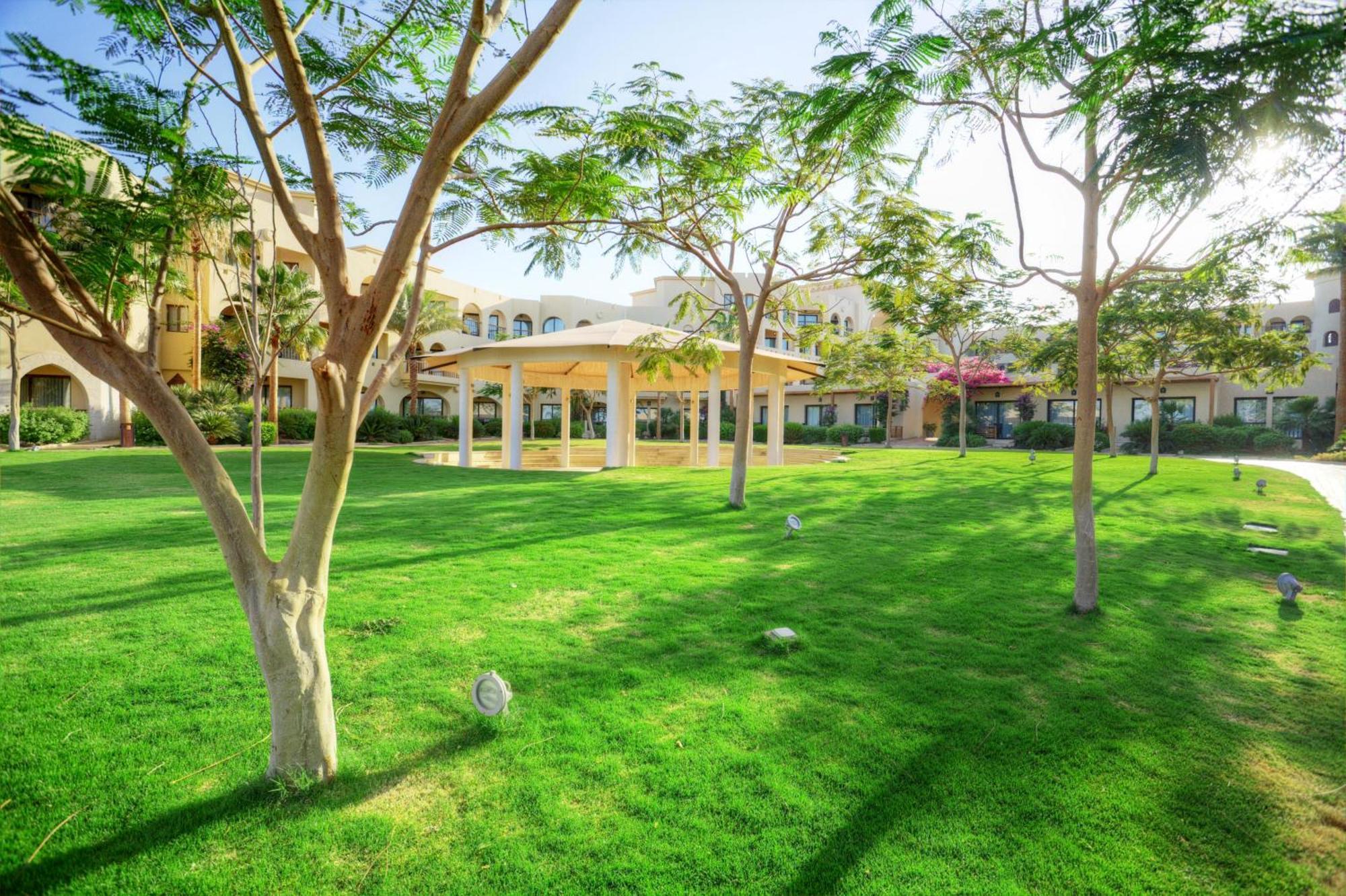 Курортный комплекс Grand Tala Bay