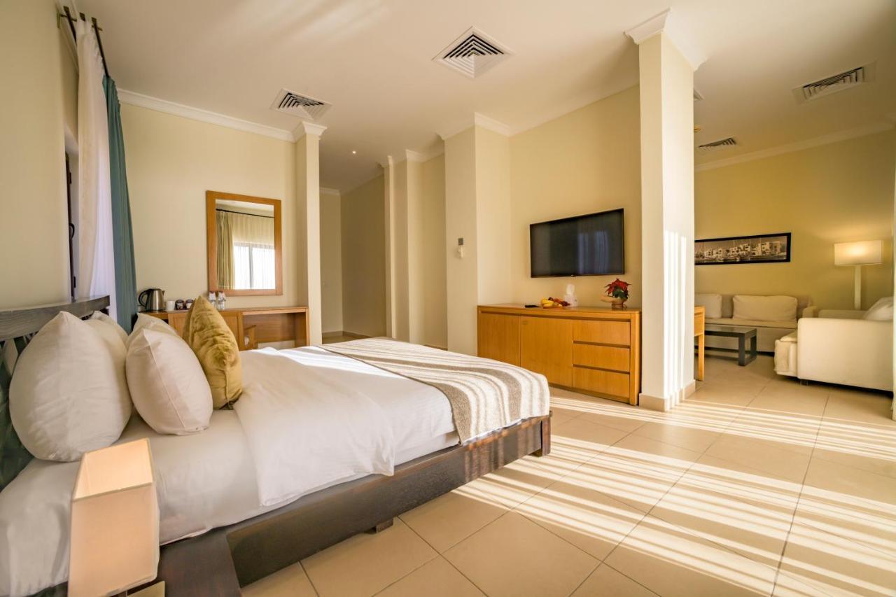 Resort Grand Tala Bay